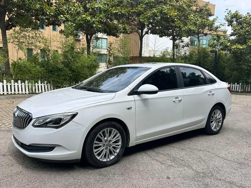 Buick Excelle, 2021