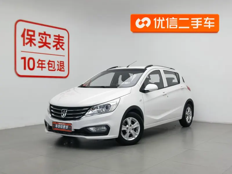 Baojun 310, 2016