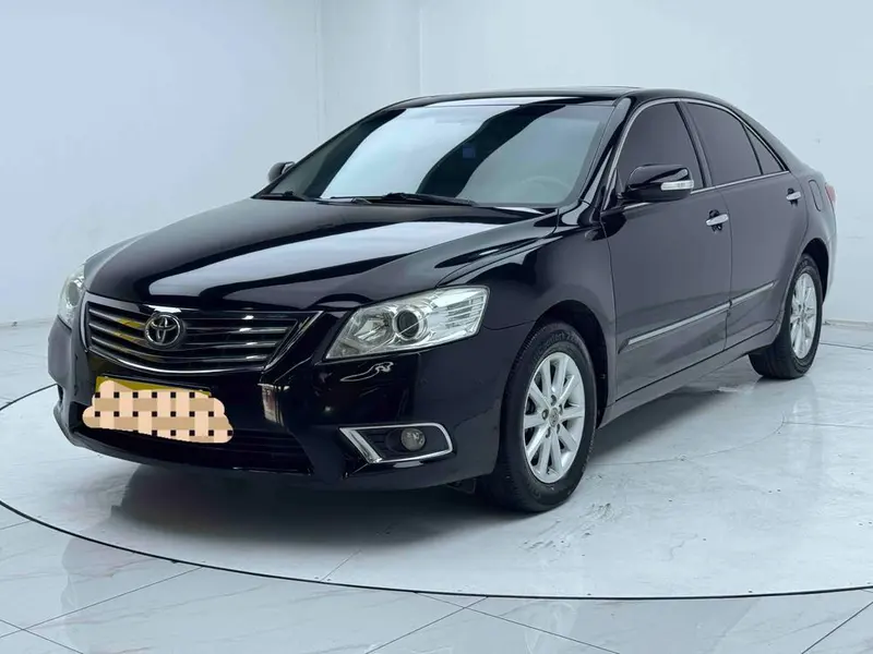 Toyota Camry, 2011