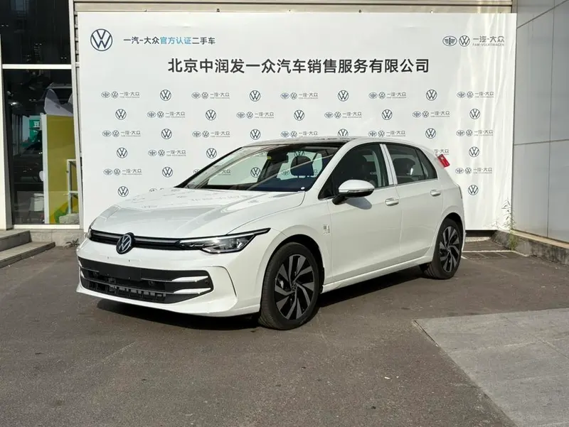 Volkswagen Golf, 2026