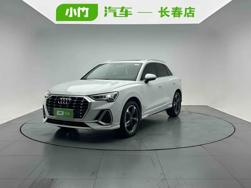 Audi Q3, 2023
