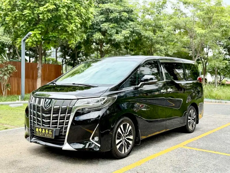 Toyota Alphard, 2018