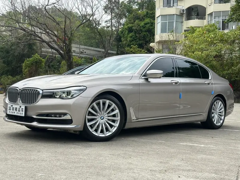 BMW 7-Series, 2018