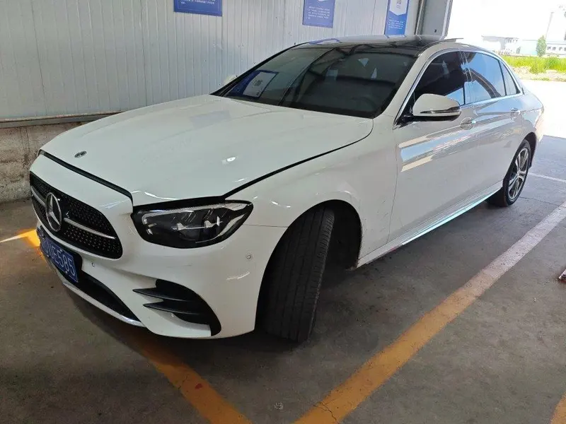 Mercedes-Benz E-Class, 2022