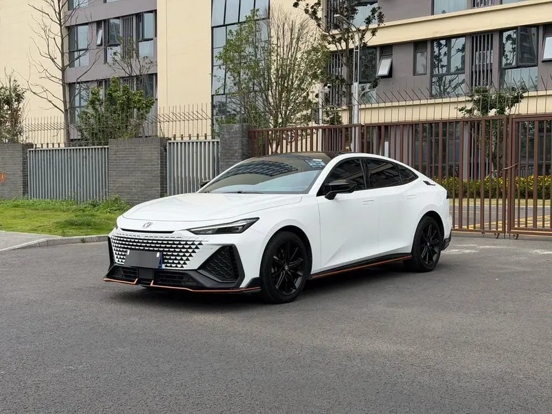 Changan UNI-V, 2023