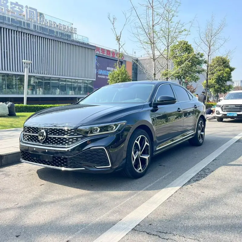 Volkswagen Passat, 2025