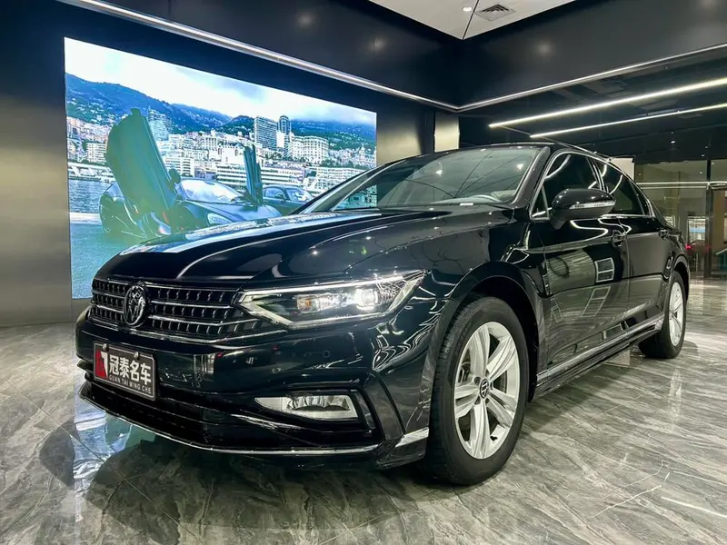 Volkswagen Magotan, 2025