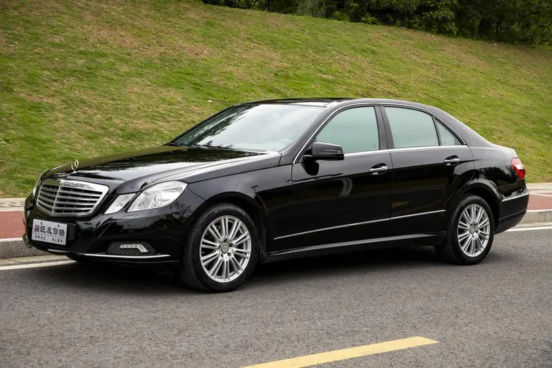 Mercedes-Benz E-Class, 2010