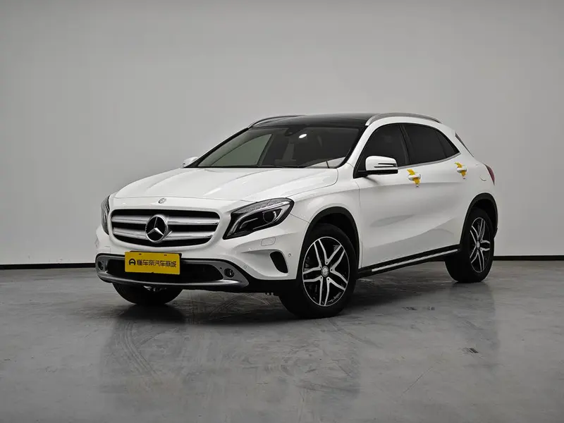 Mercedes-Benz GLA, 2016