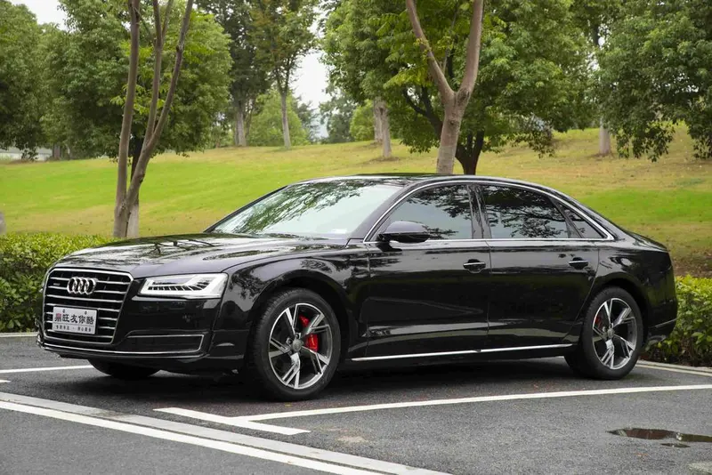 Audi A8, 2016