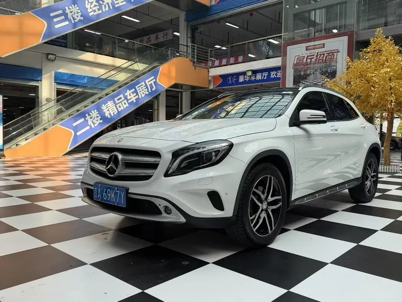 Mercedes-Benz GLA, 2017