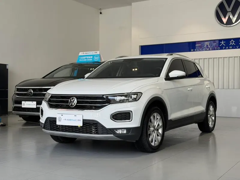 Volkswagen T-Roc, 2022