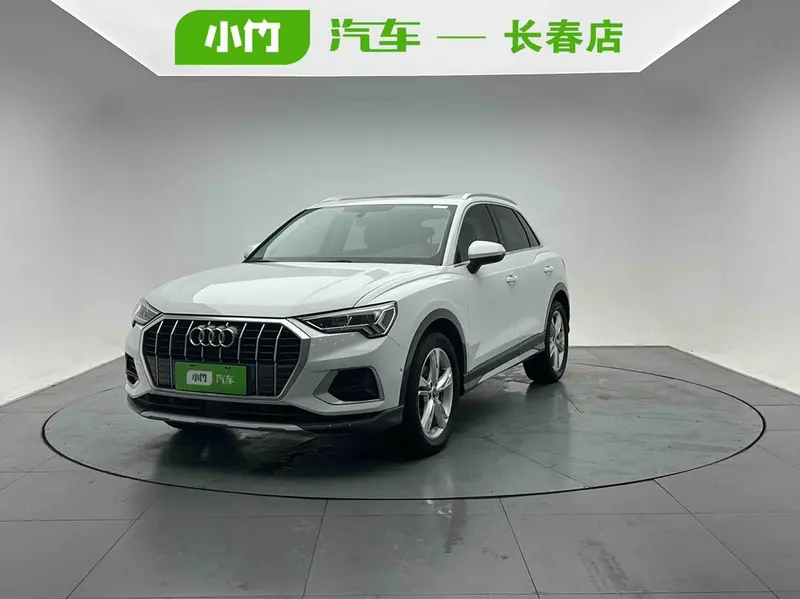 Audi Q3, 2022