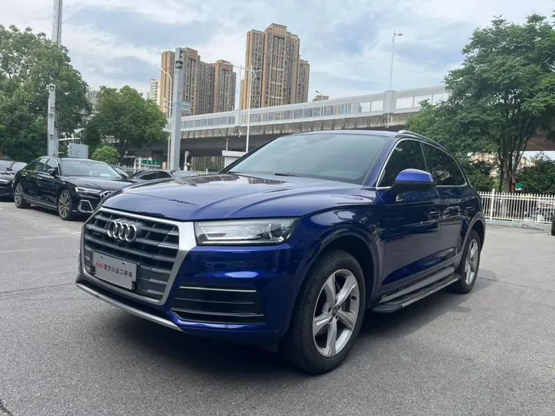 Audi Q5L, 2018