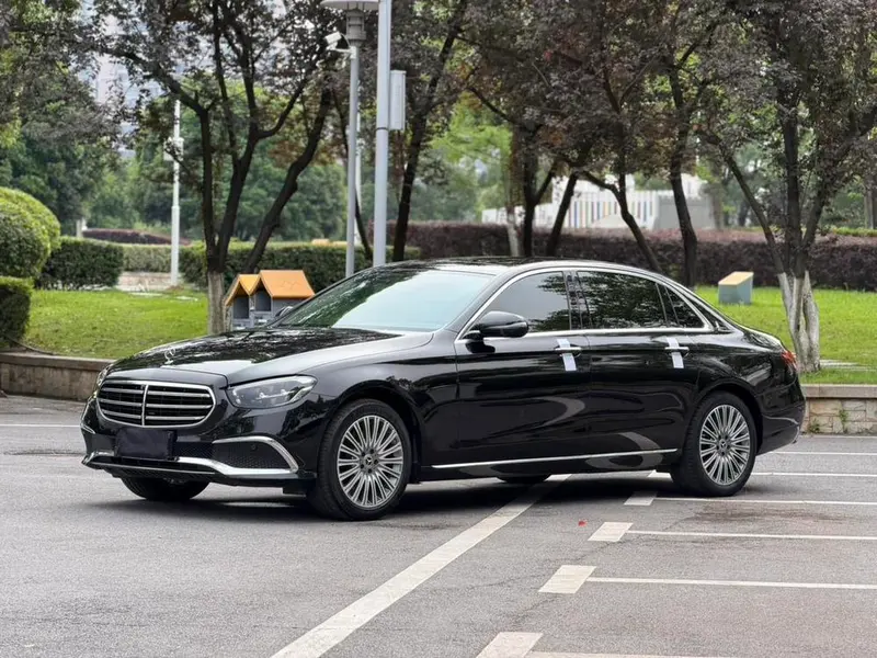 Mercedes-Benz E-Class, 2022
