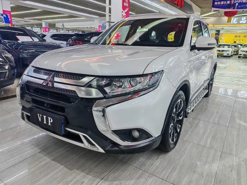 Mitsubishi Outlander, 2019