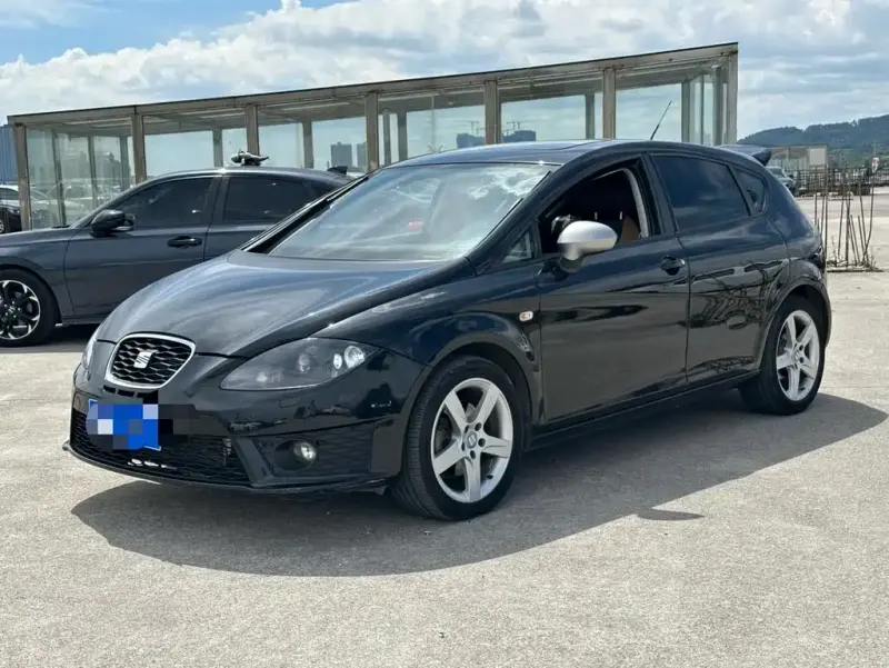 SEAT Leon, 2013