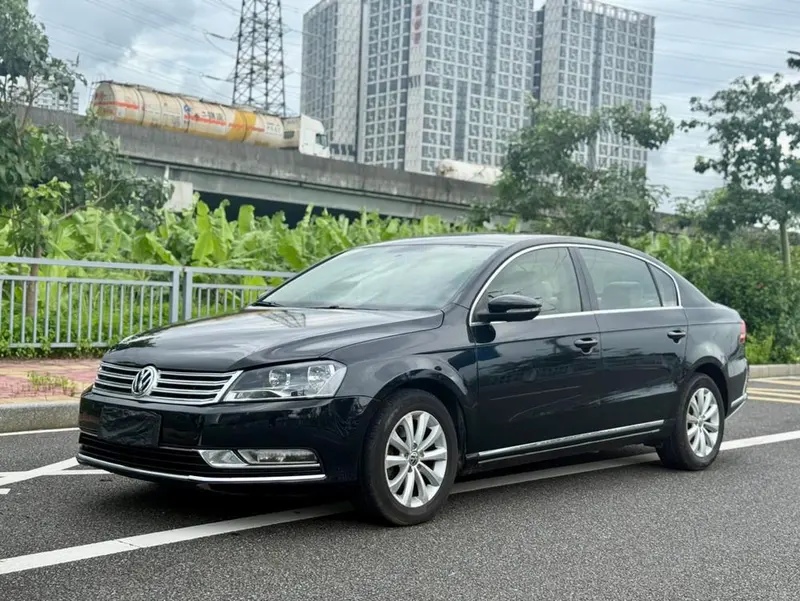 Volkswagen Magotan, 2013