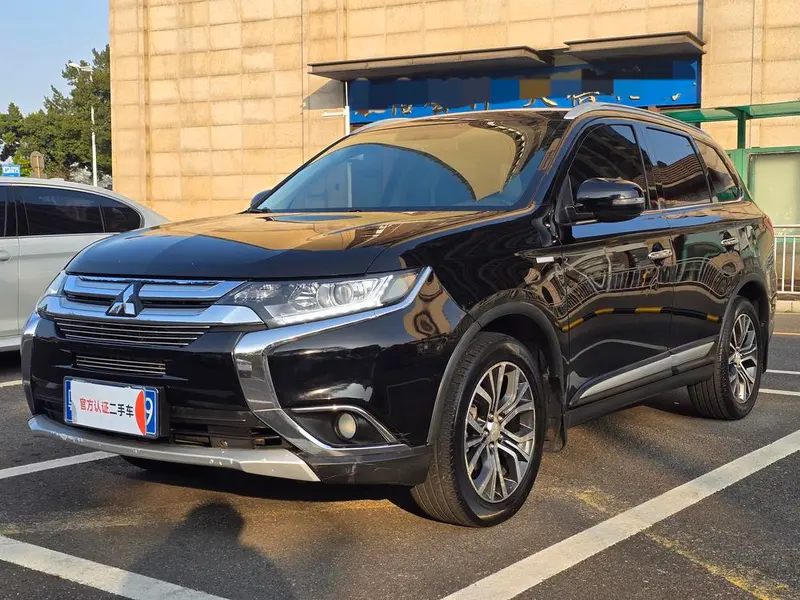 Mitsubishi Outlander, 2017