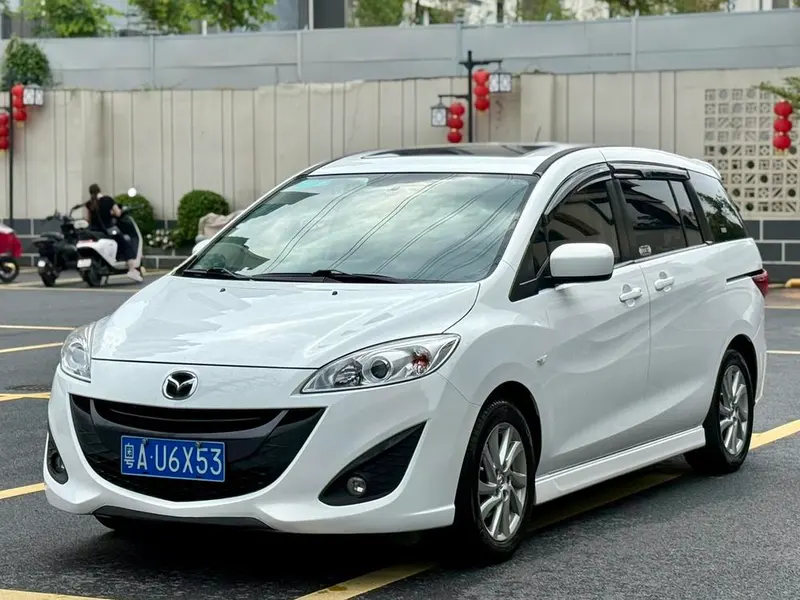 Mazda 5, 2011