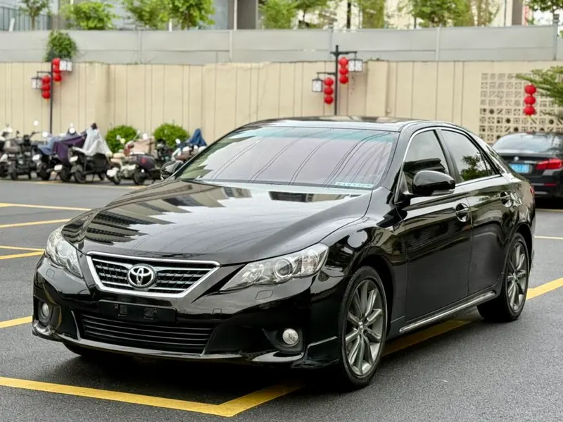 Toyota Reiz, 2012