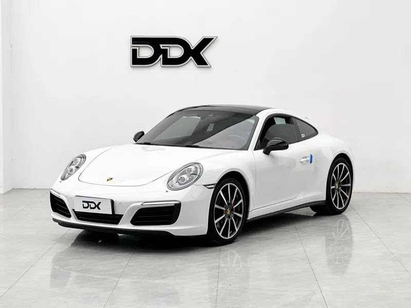 Porsche 911, 2016