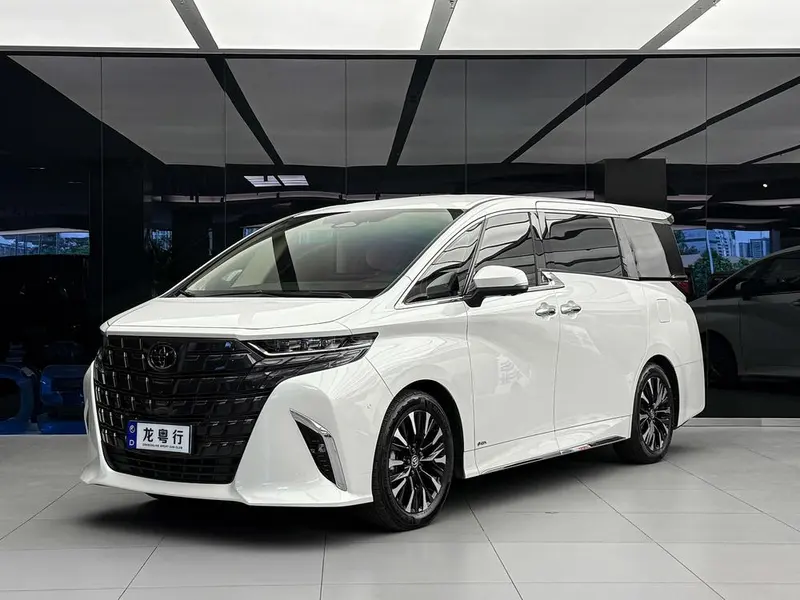 Toyota Alphard, 2023