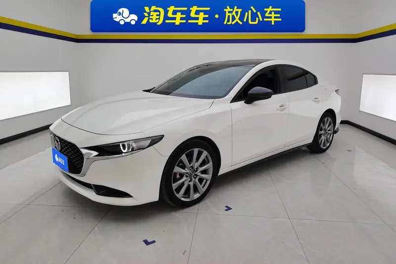 Mazda 3 Axela, 2020