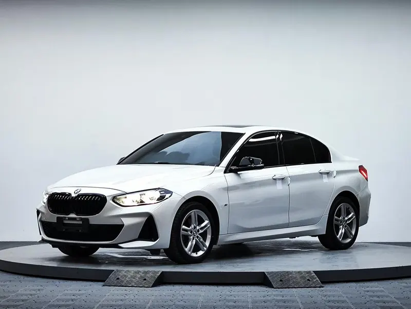 BMW 1-Series, 2023