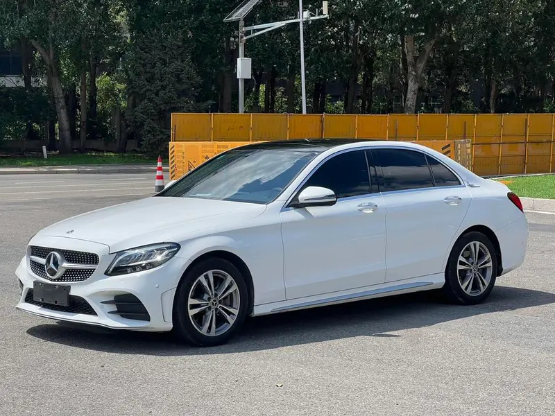 Mercedes-Benz C-Class, 2020