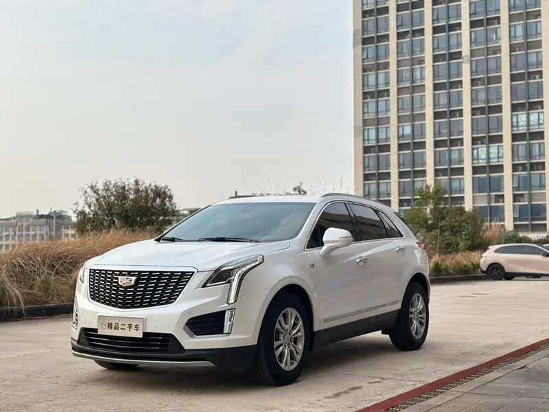 Cadillac XT5, 2022