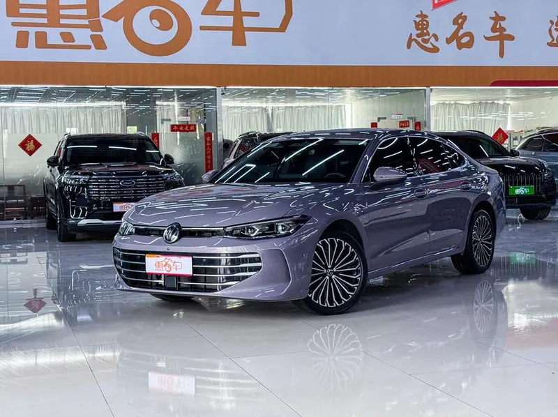 Volkswagen Passat, 2025