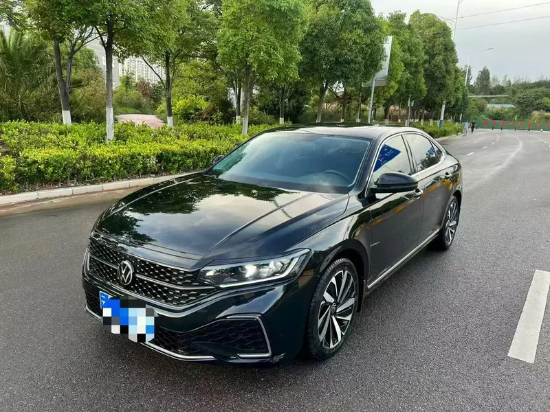 Volkswagen Passat, 2022