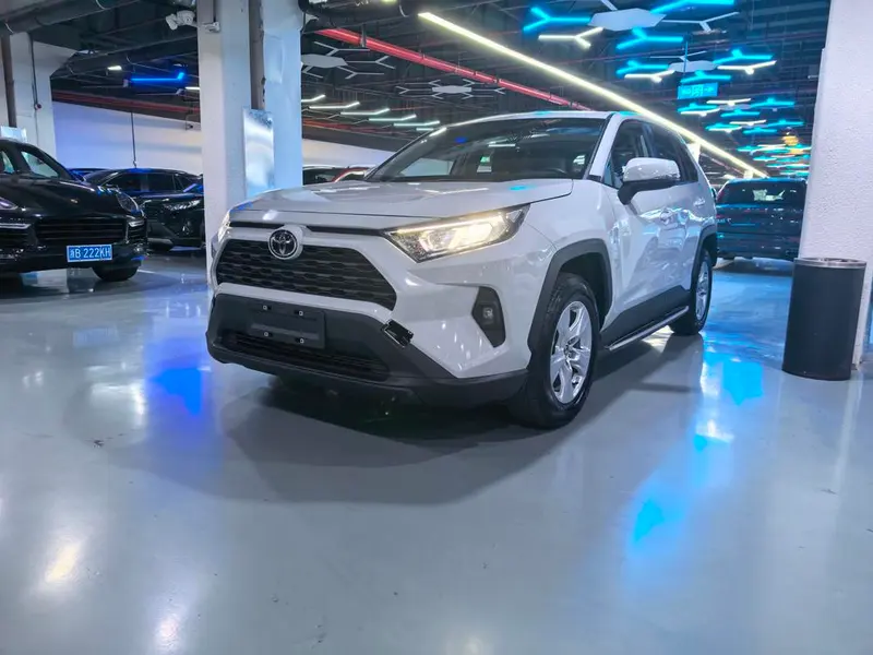 Toyota RAV4, 2022