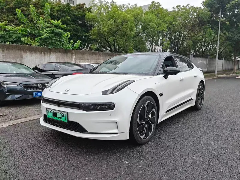 Zeekr 001, 2023