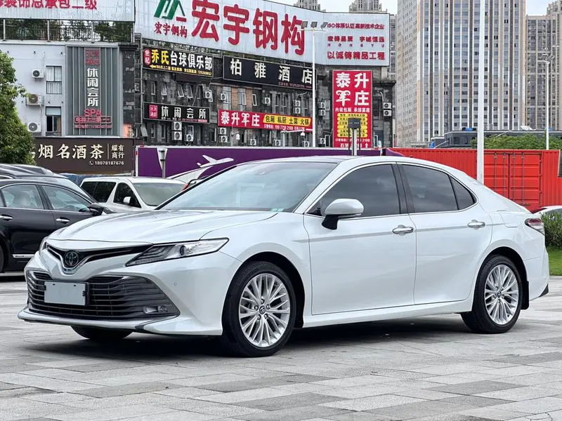 Toyota Camry, 2019