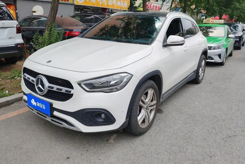 Mercedes-Benz GLA, 2020