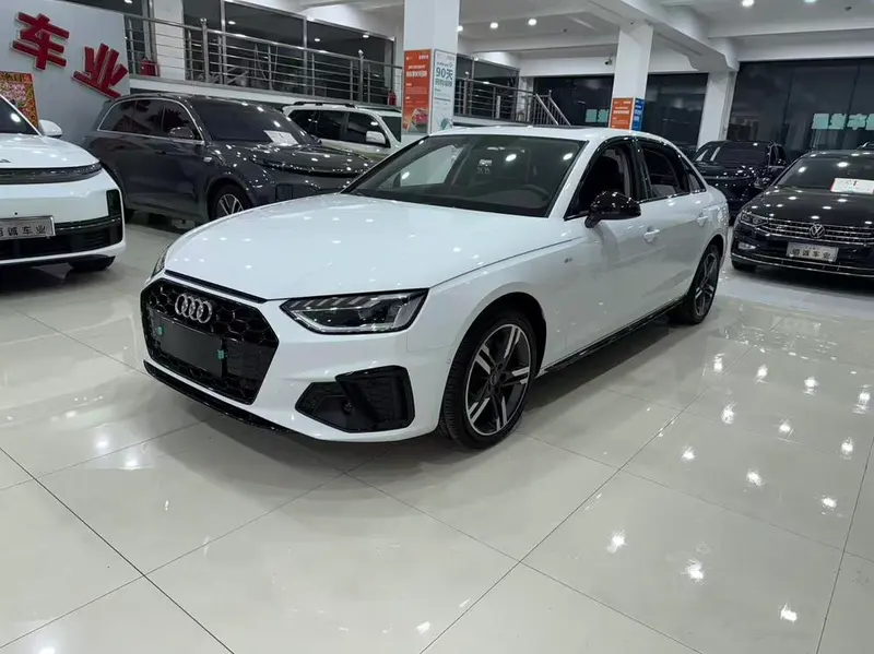 Audi A4L, 2023