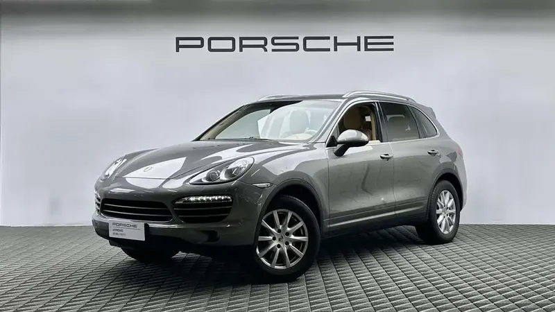 Porsche Cayenne, 2011