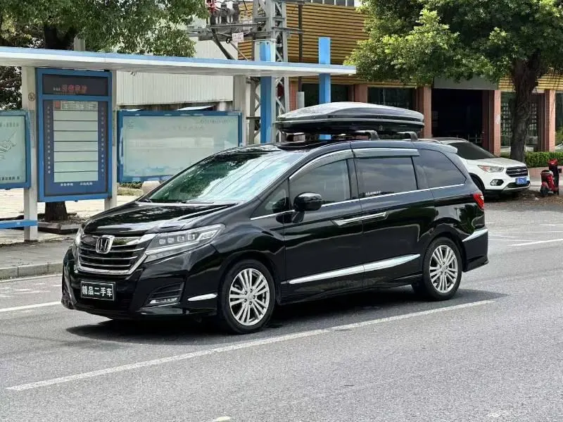 Honda Elysion, 2016