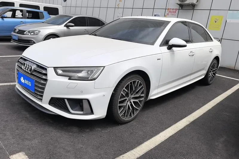 Audi A4L, 2019