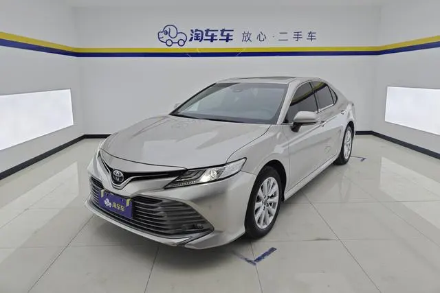 Toyota Camry, 2019