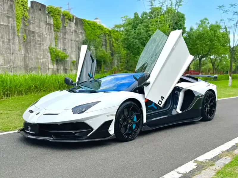 Lamborghini Aventador, 2012