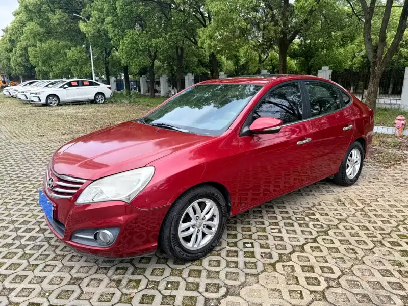 Hyundai Elantra, 2011