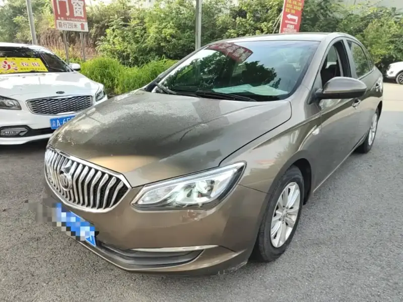 Buick Excelle, 2016