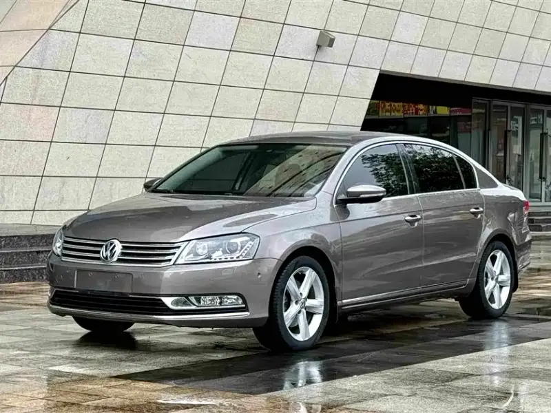 Volkswagen Magotan, 2015