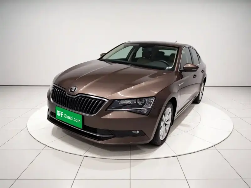 Skoda Superb, 2016