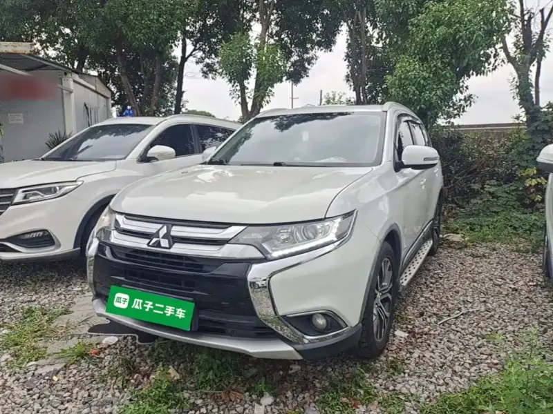 Mitsubishi Outlander, 2017