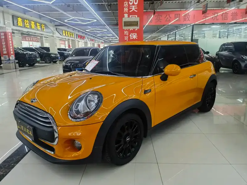 MINI Mini, 2015