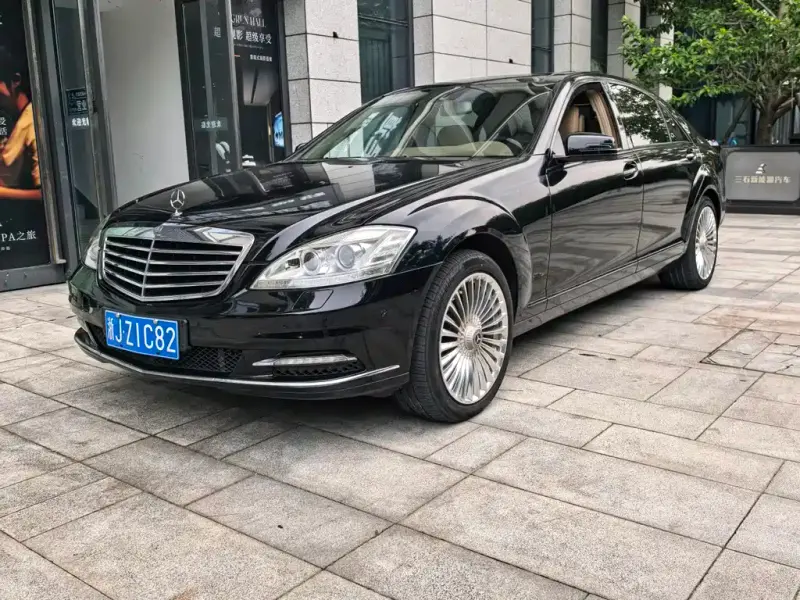 Mercedes-Benz S-Class, 2011